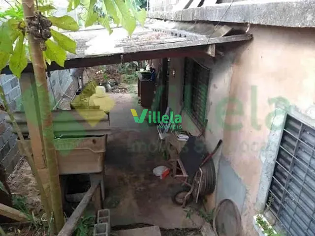 Casa 2 quartos e 1 banheiro, à venda, no bairro Jardim Piatã A em Mogi das Cruzes