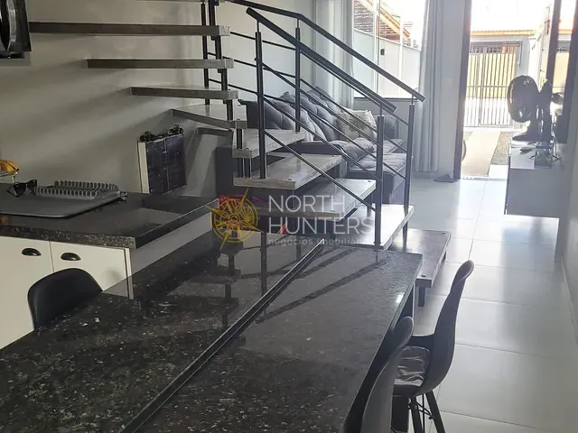 Casa 2 quartos e 2 banheiros, à venda, no bairro Vila Nova em Joinville