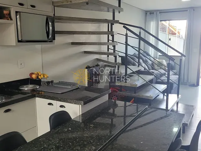 Casa 2 quartos e 2 banheiros, à venda, no bairro Vila Nova em Joinville