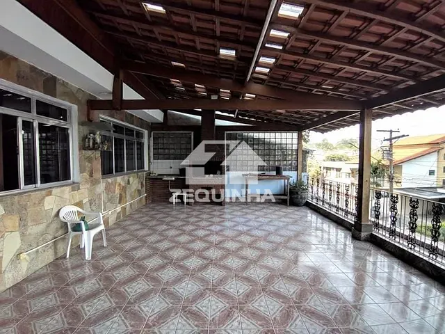 Casa com 300m² 2 quartos e 3 banheiros, para alugar, no bairro Vila Campesina em Osasco