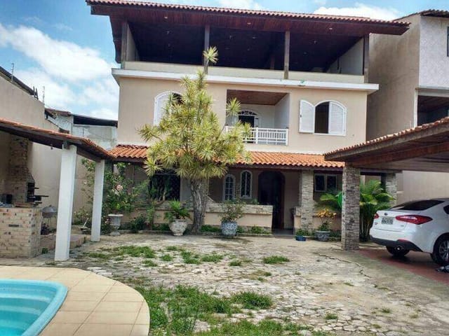 Casa 2 quartos e 4 banheiros, à venda ou para alugar, no bairro Parque Turf Club em Campos dos Goytacazes