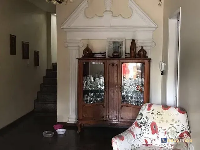 Casa 2 quartos e 4 banheiros, à venda ou para alugar, no bairro Parque Turf Club em Campos dos Goytacazes