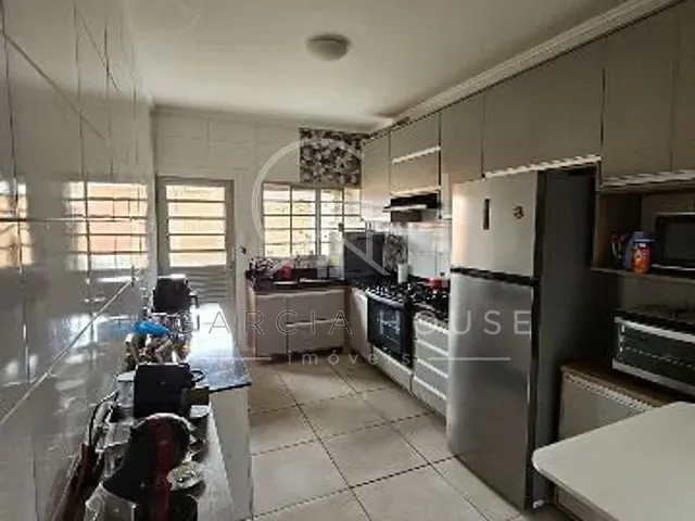 Casa com 275m² 2 quartos e 1 banheiro, à venda, no bairro São Lucas em Jardinópolis