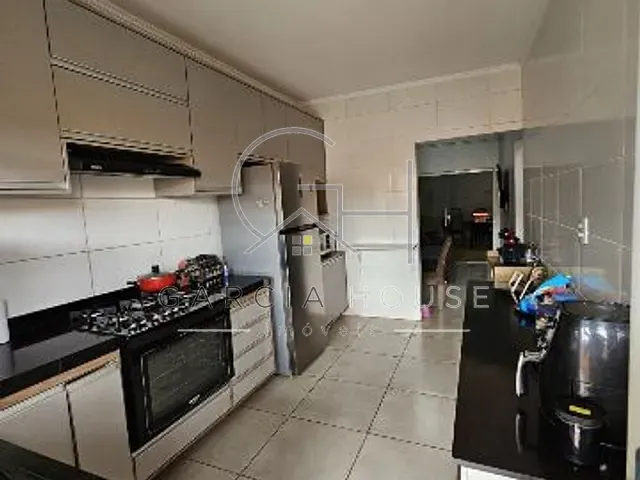 Casa com 275m² 2 quartos e 1 banheiro, à venda, no bairro São Lucas em Jardinópolis