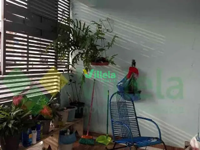 Casa 3 quartos e 2 banheiros, à venda, no bairro Jardim Moraes em Itaquaquecetuba