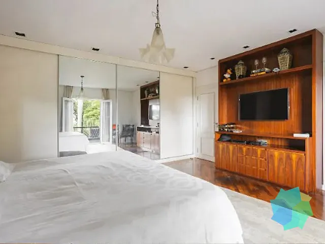 Casa com 592m² 6 quartos e 5 banheiros, à venda, no bairro Jardim Guedala em São Paulo