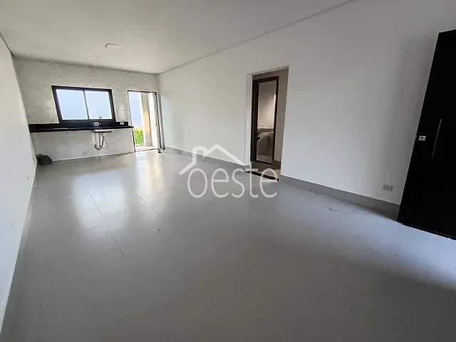 Casa com 250m² 3 quartos e 1 banheiro, à venda, no bairro Parque Residencial Rochele II em Santa Bárbara D'Oeste