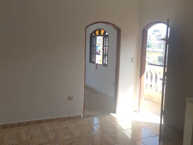 Casa com 35m² 1 quarto e 1 banheiro, para alugar, no bairro Guarapiranga em São Paulo