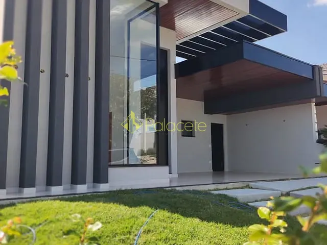 Casa com 300m² 3 quartos e 3 banheiros, à venda, no bairro Bairro do Grama em Caçapava