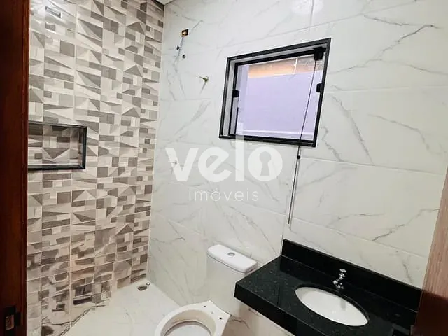 Casa 2 quartos e 2 banheiros, à venda, no bairro Morada dos Nobres em Taubaté
