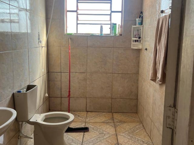 Casa com 130m² 2 quartos e 1 banheiro, para alugar, no bairro Conjunto Residencial Parque São Bento em Campinas