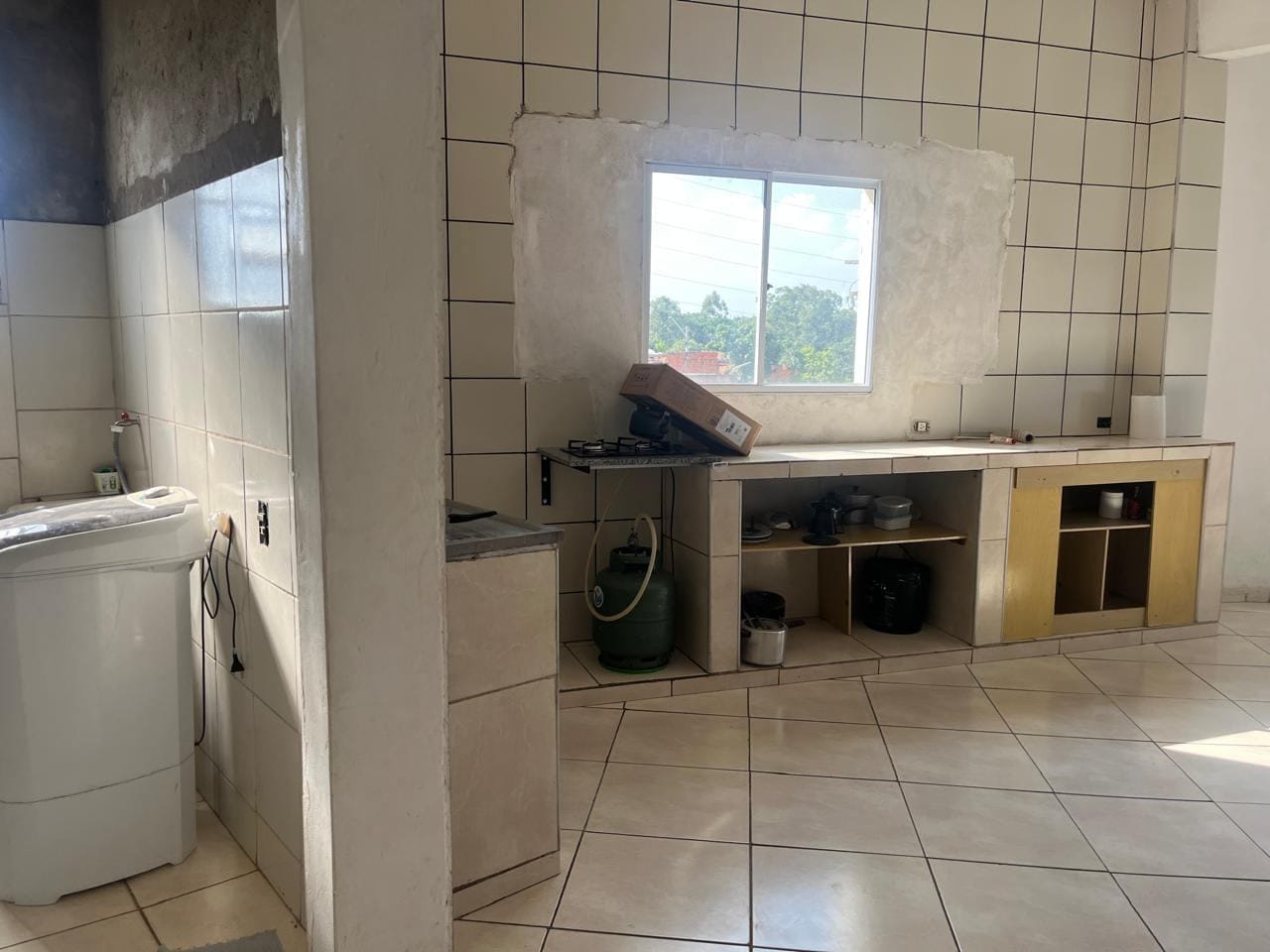 Casa para alugar com 2 quartos, 130m² - Foto 6