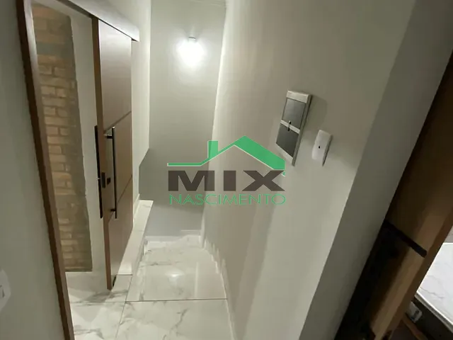 Casa com 250m² 4 quartos e 3 banheiros, à venda, no bairro Jardim Melo em São Paulo