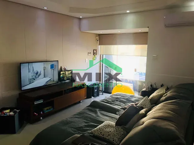 Casa com 250m² 4 quartos e 3 banheiros, à venda, no bairro Jardim Melo em São Paulo