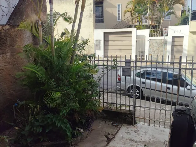 Casa com 300m² 3 quartos e 1 banheiro, à venda, no bairro Bonfim em Belo Horizonte