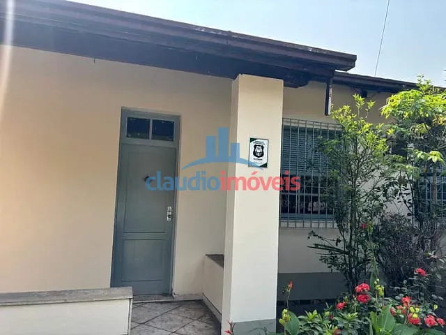 Casa com 159m² 3 quartos e 1 banheiro, à venda, no bairro Conforto em Volta Redonda