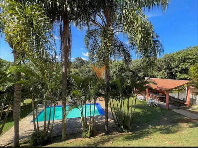 Casa com 1459m² 4 quartos e 4 banheiros, à venda, no bairro Chácara Santa Lúcia em Carapicuíba
