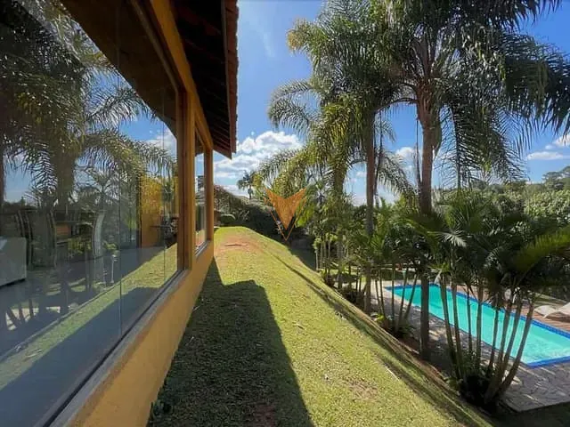 Casa com 1459m² 4 quartos e 4 banheiros, à venda, no bairro Chácara Santa Lúcia em Carapicuíba