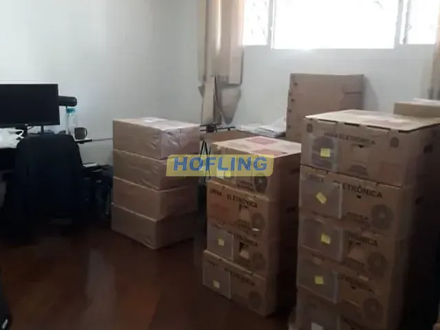 Casa com 293m² 4 quartos e 3 banheiros, à venda, no bairro Centro em Rio Claro