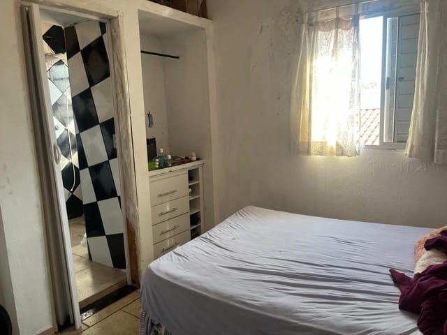 Casa com 130m² 2 quartos e 2 banheiros, para alugar, no bairro Conjunto Residencial Parque São Bento em Campinas