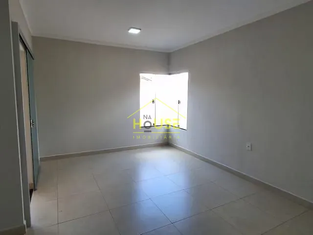 Casa 2 quartos e 1 banheiro, à venda, no bairro Jardim Portal dos Lagos em Votuporanga