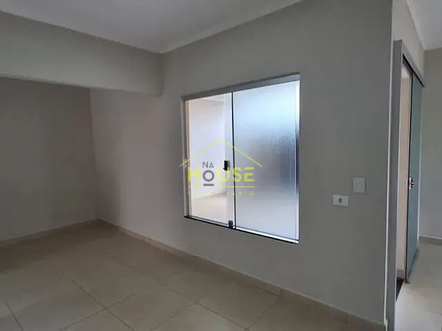 Casa 2 quartos e 1 banheiro, à venda, no bairro Jardim Portal dos Lagos em Votuporanga