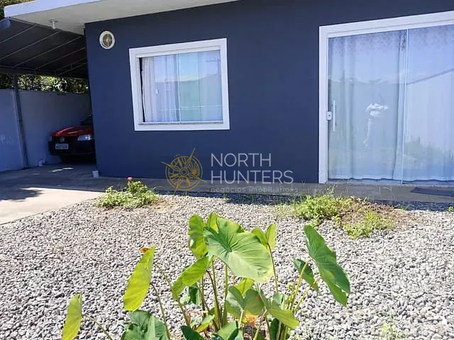 Casa com 80m² 2 quartos e 1 banheiro, para alugar, no bairro Guanabara em Joinville