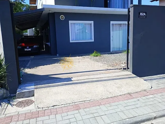 Casa com 80m² 2 quartos e 1 banheiro, para alugar, no bairro Guanabara em Joinville