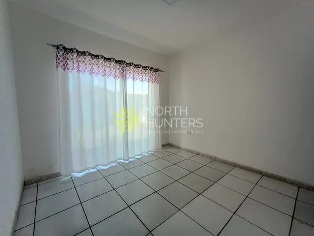Casa com 80m² 2 quartos e 1 banheiro, para alugar, no bairro Guanabara em Joinville