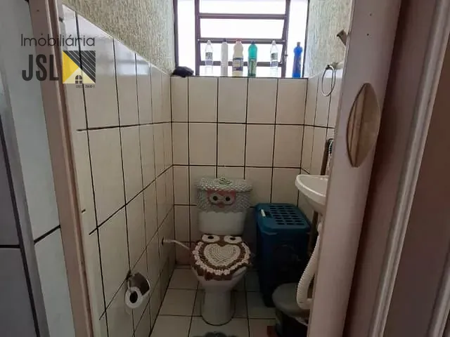 Casa com 230m² 3 quartos e 2 banheiros, à venda, no bairro Parque Residencial Maria Elmira em Caçapava
