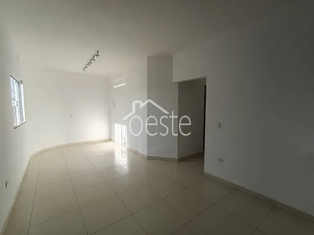 Casa com 134m² 3 quartos e 1 banheiro, à venda, no bairro Conjunto Habitacional 31 de Março em Santa Bárbara D'Oeste
