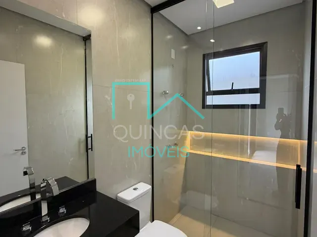 Casa 3 quartos e 4 banheiros, à venda, no bairro Jardim Ermida I em Jundiaí