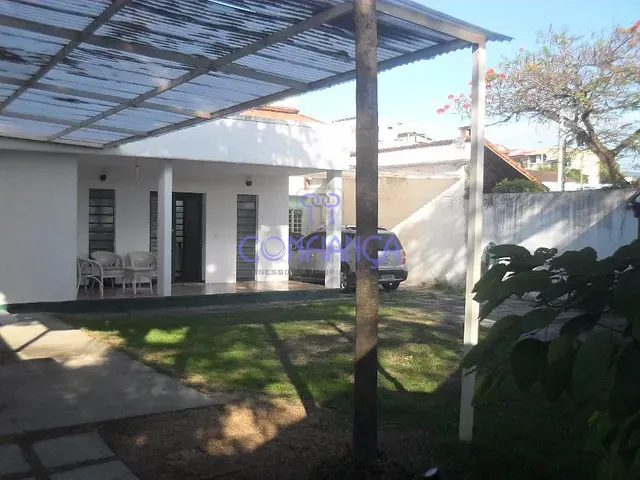 Casa com 194m² 5 quartos e 3 banheiros, à venda, no bairro Campo Grande em Rio de Janeiro