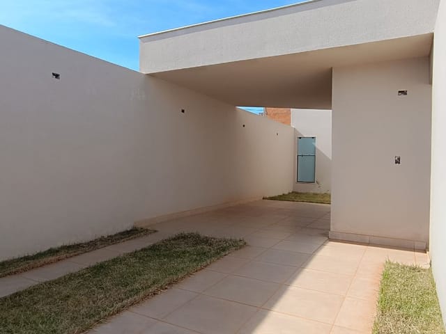 Casa com 126m² 2 quartos e 2 banheiros, à venda, no bairro Residencial Araucária em Cambé