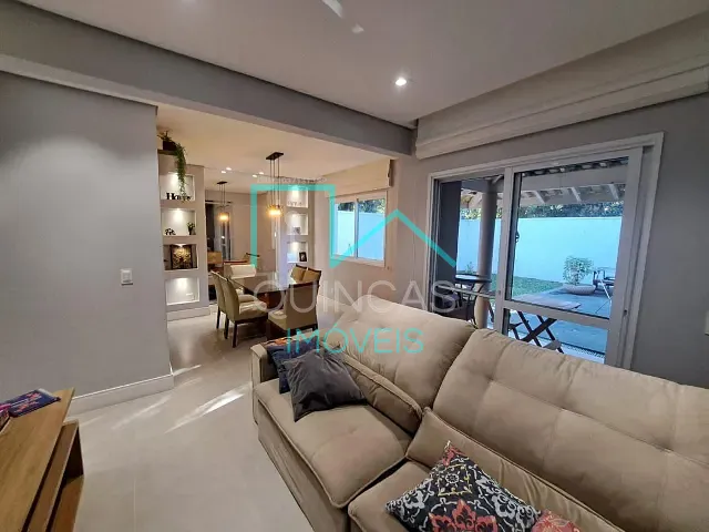 Casa com 261m² 4 quartos e 3 banheiros, à venda, no bairro Chácaras Saudáveis e Encantadoras em Jundiaí