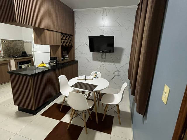 Casa com 200m² 2 quartos e 1 banheiro, à venda, no bairro Vila Esperança em Extrema