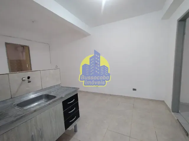 Casa 1 quarto e 1 banheiro, para alugar, no bairro Bussocaba em Osasco