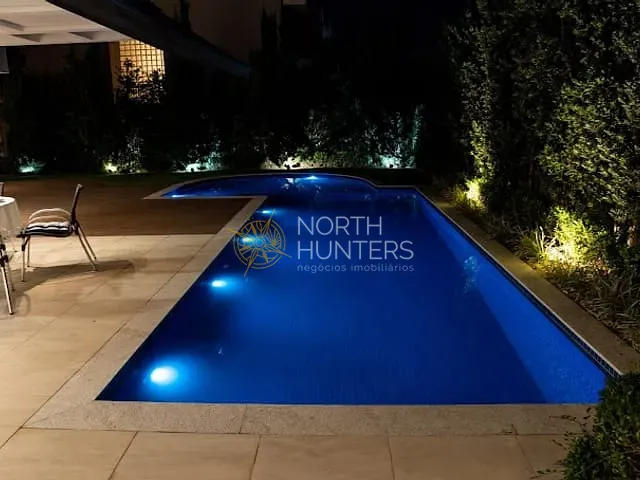 Casa com 613m² 4 quartos e 6 banheiros, à venda, no bairro Jurerê Internacional em Florianópolis