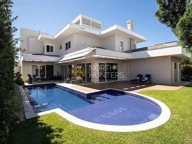 Casa com 613m² 4 quartos e 6 banheiros, à venda, no bairro Jurerê Internacional em Florianópolis