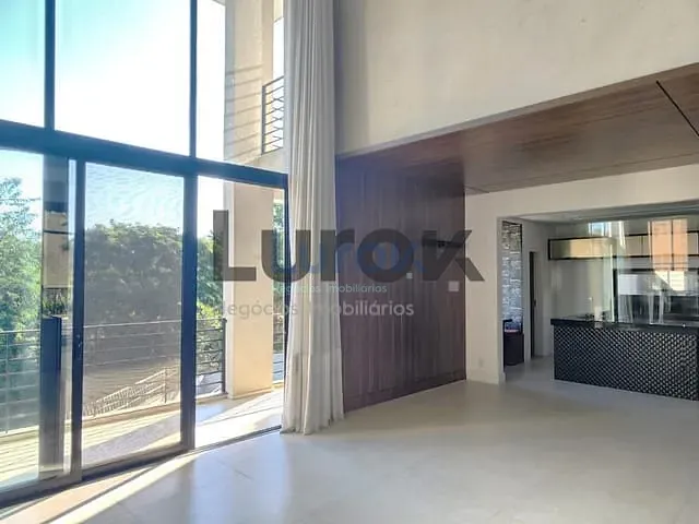 Casa com 518m² 3 quartos e 5 banheiros, à venda, no bairro Condomínio Athenas em Valinhos