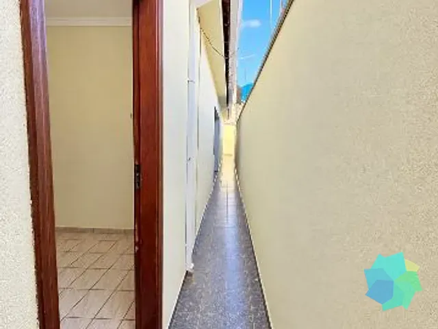 Casa com 125m² 2 quartos e 1 banheiro, à venda, no bairro Salto de São José em Salto