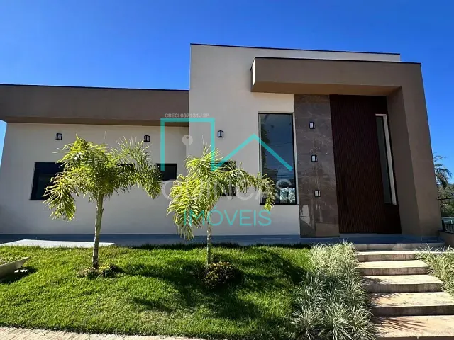 Casa com 320m² 3 quartos e 4 banheiros, à venda, no bairro Jardim Carolina em Jundiaí
