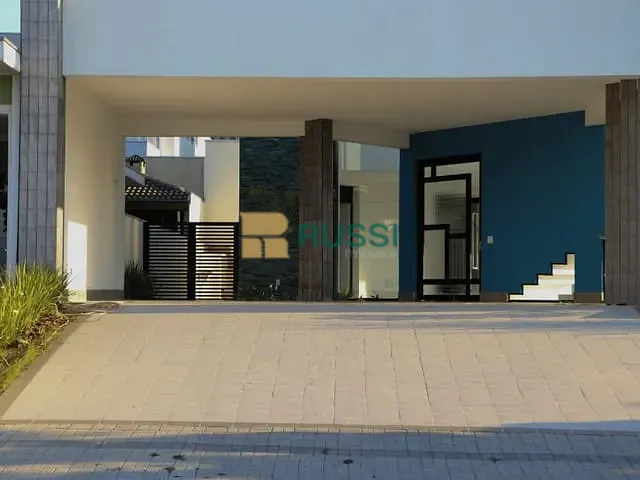 Casa com 450m² 3 quartos e 5 banheiros, à venda, no bairro Reserva da Barra em São José dos Campos
