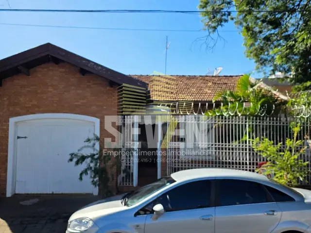 Casa com 280m² 2 quartos e 2 banheiros, à venda, no bairro Jardim Estoril em Bauru