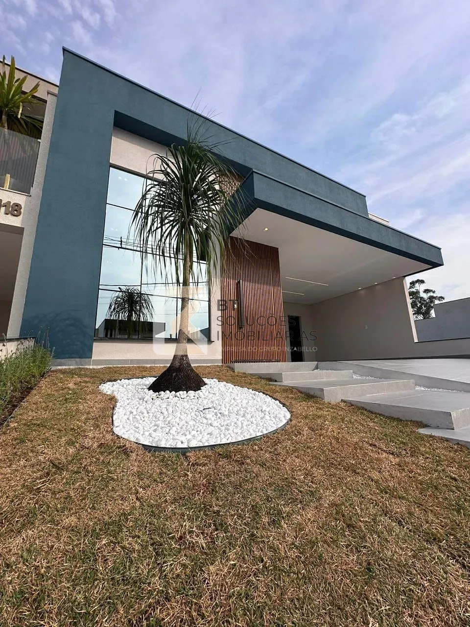 Casa, 3 quartos, 202 m² - Foto 2