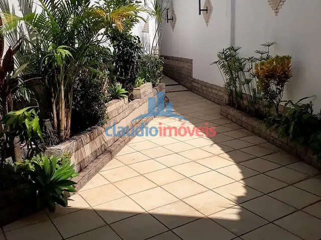 Casa 3 quartos e 1 banheiro, à venda, no bairro Santa Rosa em Barra Mansa