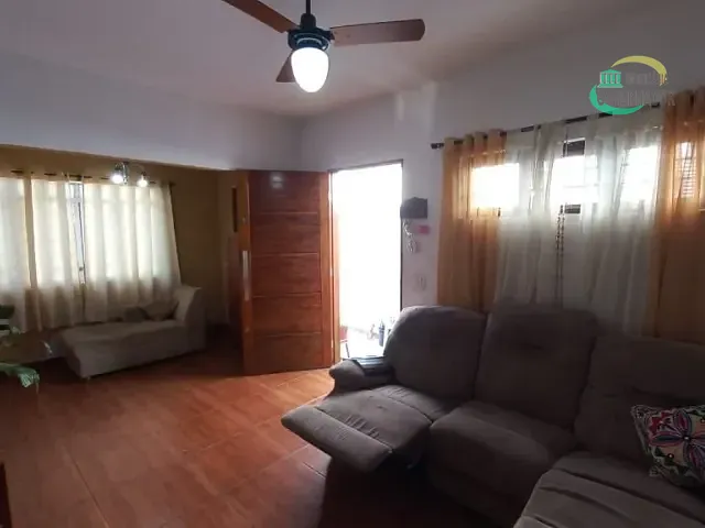 Casa com 200m² 2 quartos e 2 banheiros, à venda, no bairro Vila Boa Vista em Campinas