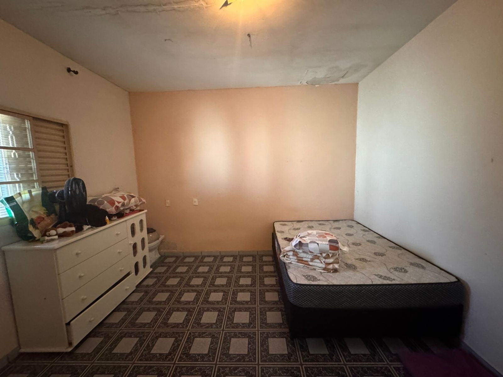 Casa à venda com 2 quartos, 70m² - Foto 6