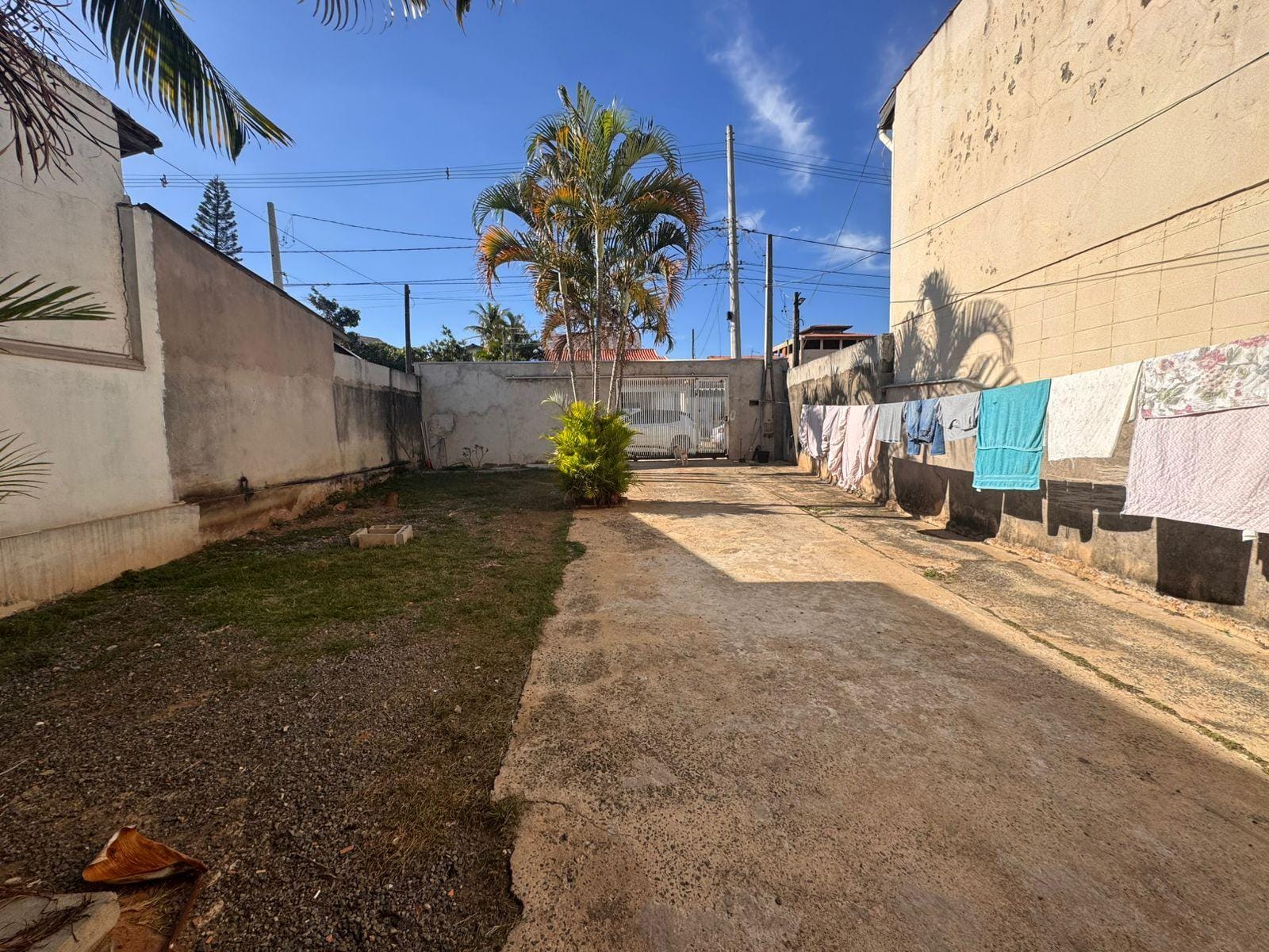 Casa à venda com 2 quartos, 70m² - Foto 15