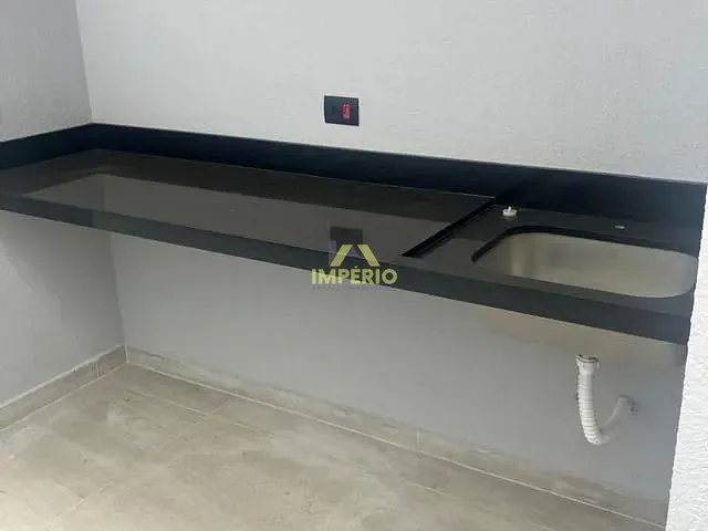 Casa com 150m² 3 quartos e 2 banheiros, à venda, no bairro Vila Flora em Salto
